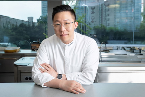 Zweisternekoch Jun Lee setzt in seinem Restaurant »Soigné« in Seoul ganz auf die Produkte Koreas – und ein minimalistisches Plating.