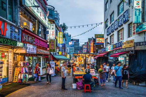 Der Namdaemun-Markt wurde 1964 eröffnet – er ist der größte Markt in ganz Korea.