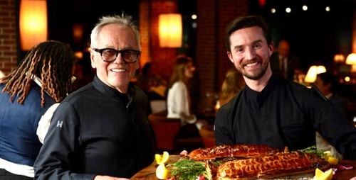 Wolfgang und Byron Puck beim Generational-Dinner im »Cut« im »Hotel Rosewood« in Washington © Nelson Yong
