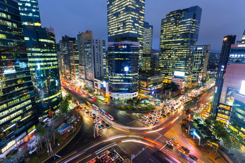 Im Finanz- und Geschäftsviertel Gangnam finden sich die meisten der rund 30 Sterne-Restaurants von Seoul. 