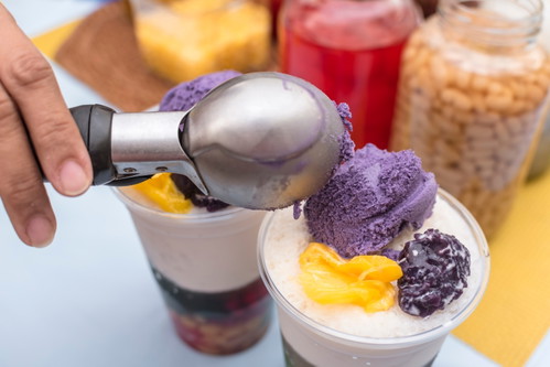 Halo-halo