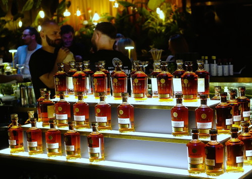 Eleganter Star des Abends in der »Hannelore«: Angosturas neue Rum-Range. © Roland Graf