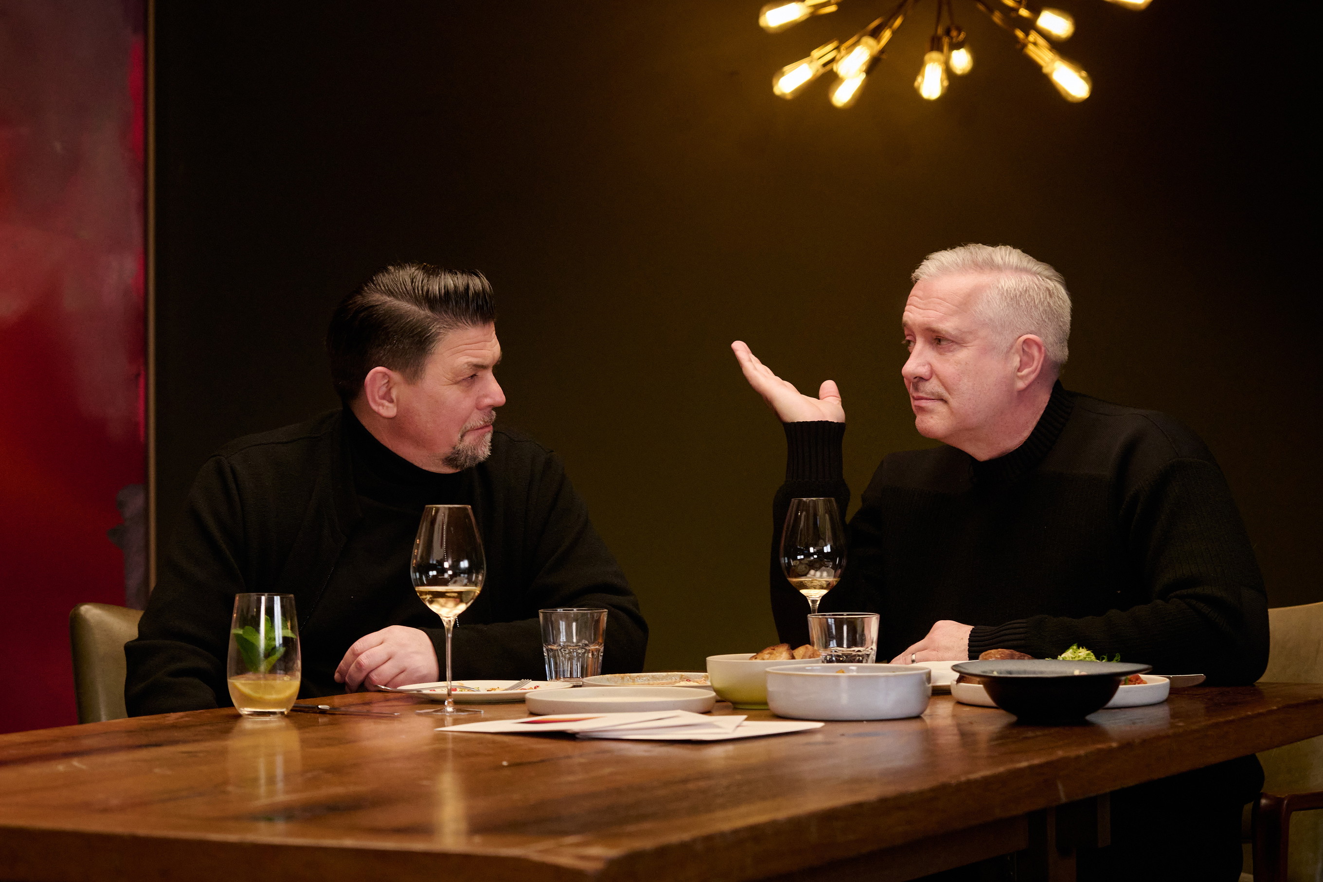 Kitchen Impossible: Alexander Herrmann fordert Tim Mälzer heraus - Falstaff