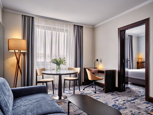 CROWNE PLAZA
