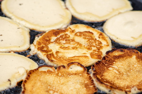 Sweet cheese-filled crepes