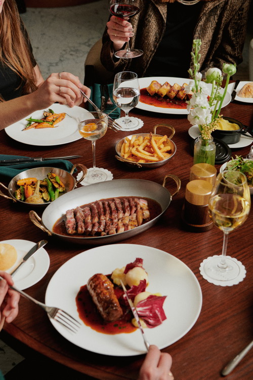 ALMANAC X ALCRON PRAGUE Brasserie 1932