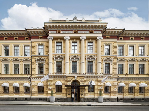 The Hotel Maria