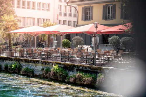 Die Terrasse vom «Restaurant Waisenhaus»