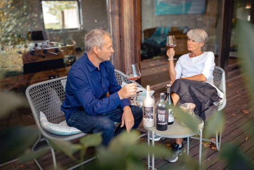 Wie genial sich Traminer als Orangewein neu entdecken lässt, zeigt die »Freyheit« von Gernot und Heike Heinrich.
