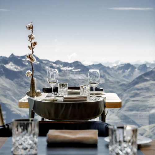 ice Q Restaurant