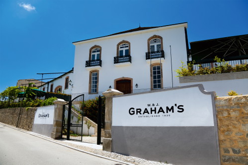 Pflichtbesuch für Portwein-Lover: Die Graham's Lodge in Vila Nova de Gaia.  