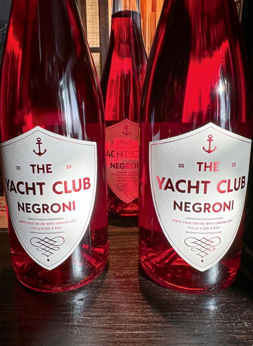 Bricks Collective beschränkt sich nicht nur auf Wein und Weinproduzenten. Das Unternehmen vertritt auch den italienischen Spirituosenhersteller The Yacht Club.