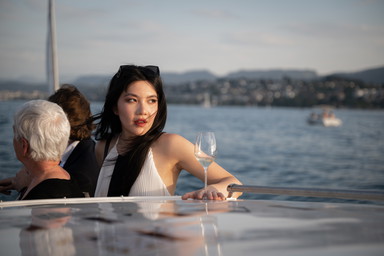 Lallier bringt Champagnerboot auf den Zürichsee