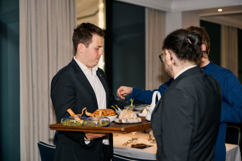 »Glasswing Restaurant by Alexandru Simon«-Wine &amp; Dine mit Tenuta La Massa © Etzlfoto