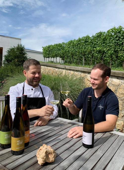 Bei den Traisentaler Winzern ist immer was los, wie hier bei Tom Dockner in Theyern.
