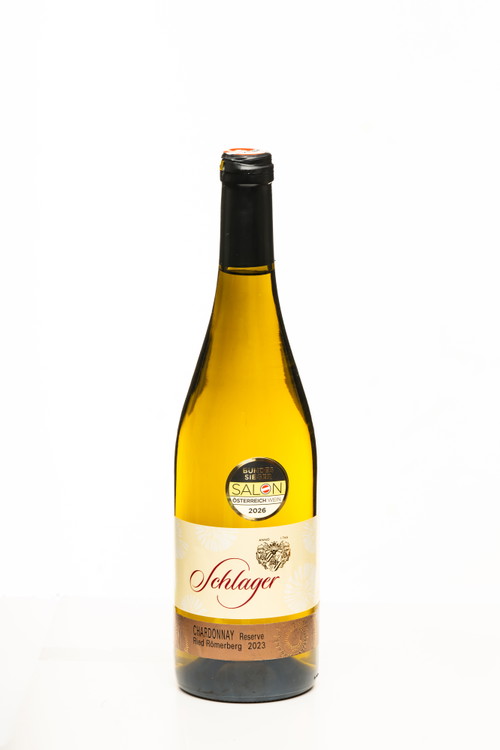 Sieger SALON Österreich Wein 2026: Weingut Familie Schlager | Sooß | Chardonnay Reserve Ried Römerberg 2023