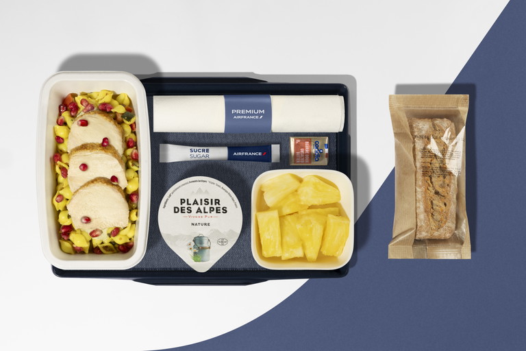 Snack in der Premium Kabine