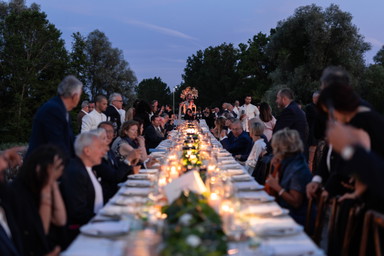 Tenuta Sette Ponti festeggia 25 anni di Oreno al Ponte Buriano di Leonardo
