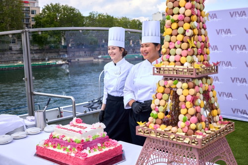 VIVA BEYOND - christening in Paris