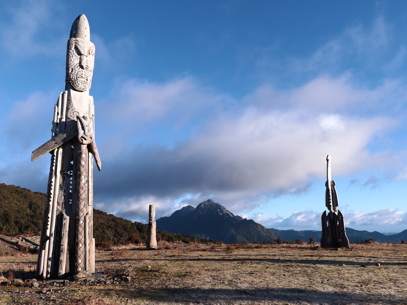 Maori Statue, Berg Hikurangi 