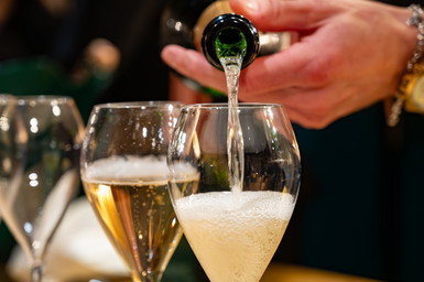 Erster ProWein Sparkling Report: Weltweite Schaumwein-Nachfrage steigt