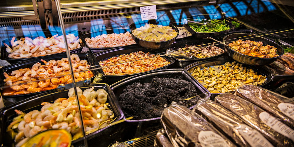 The best Streetfood Places in Helsinki