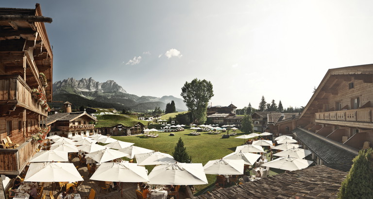 Der Stanglwirt in Tirol mit Blick auf den wilden Kaiser