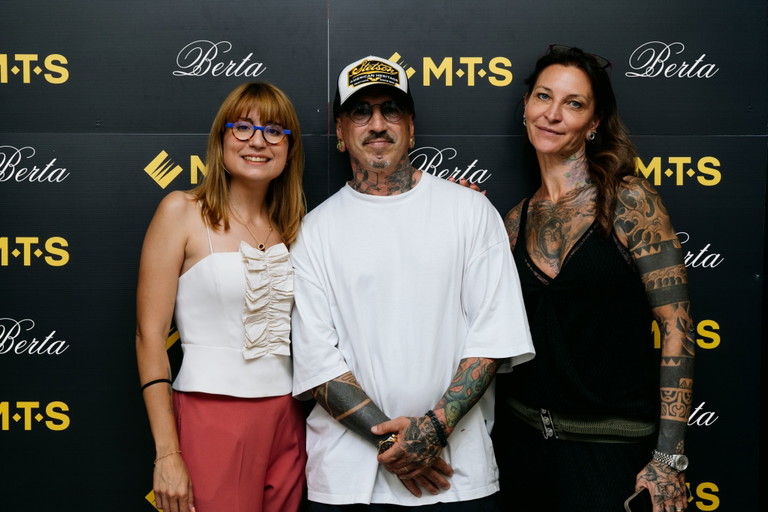 Giulia Berta (terza generazione di Distillerie Berta), Dimitri Daleno e Katia Polastri (fondatori di Milano Tattoo School)