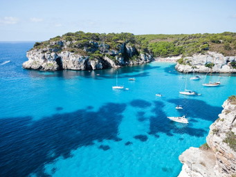 Tre giorni a Minorca tra calette, sapori e indirizzi da ricordare