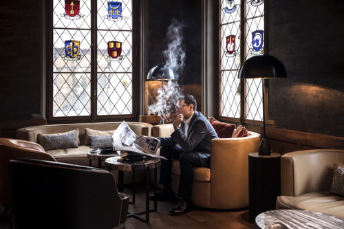 «Cigar Bar im Hotel Storchen»