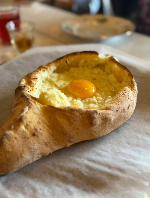 Ugruzina khachapuri