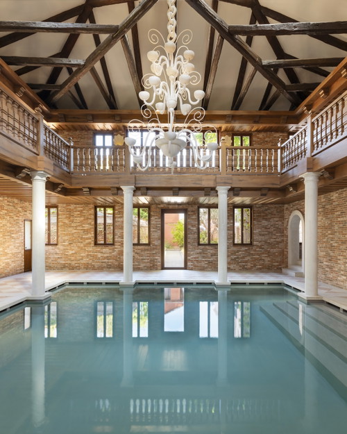 Piscina interna da Airelles Palladio