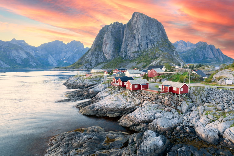 Fischerdorfes Hamnoya auf den Lofoten, Norwegen
