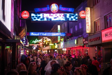 400 Jahre Reeperbahn: So schmeckt Hamburgs sündigste Meile