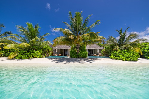 On Beach- oder Overwater-Villa, auf den Malediven ist es exklusiv