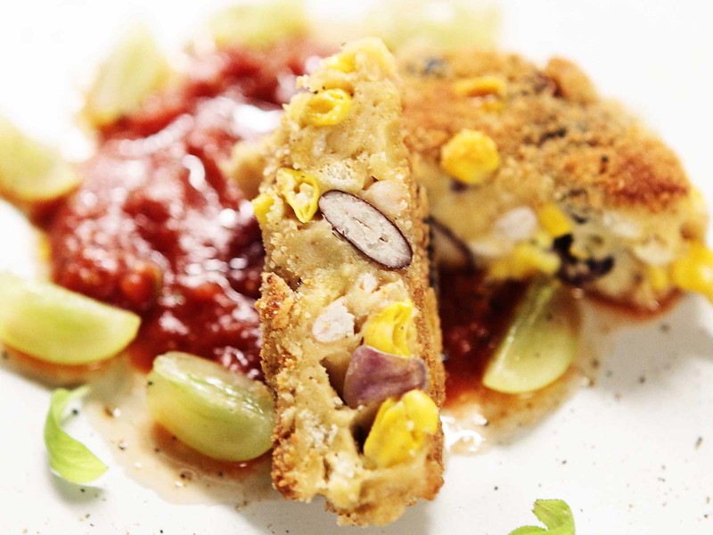 Bohnen-Mais-Pflanzerl