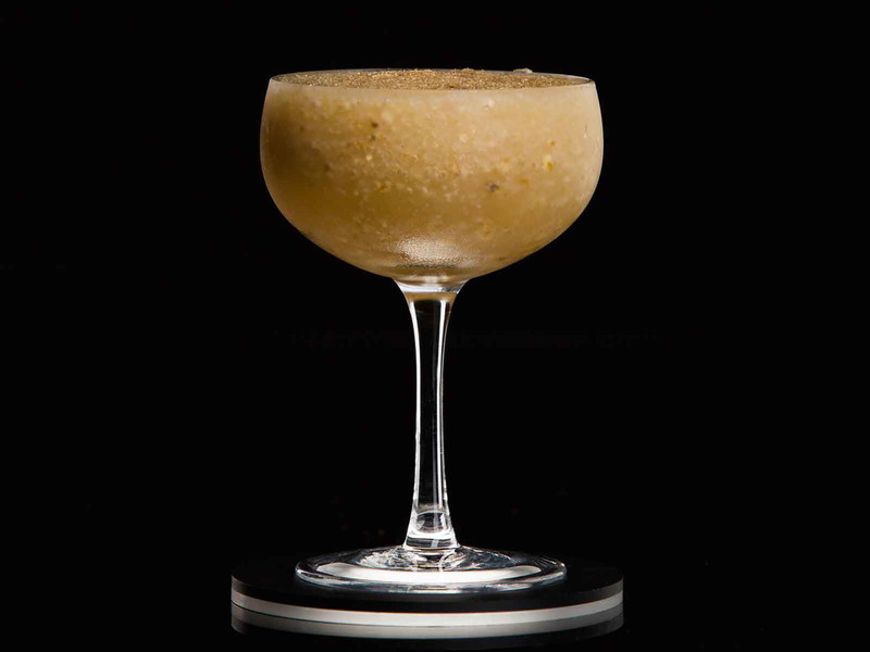 Der »Bananen Daiquiri« ist eine von neun Kreationen Internationaler Bartender aus der »Bar Bibel«.