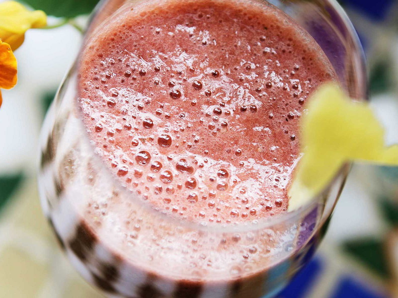 Strawberry-Cucumber Smoothie