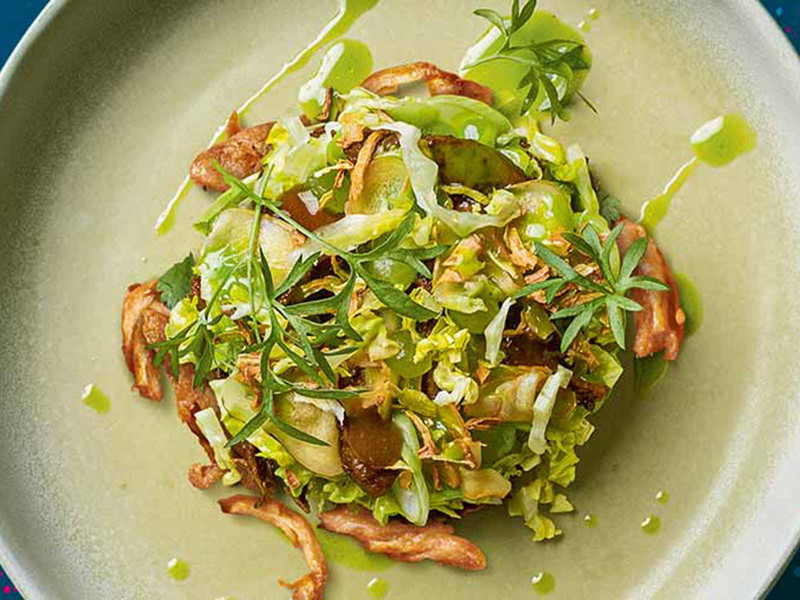 Tim Raues veganes Signature Dish mit Planted Fleisch