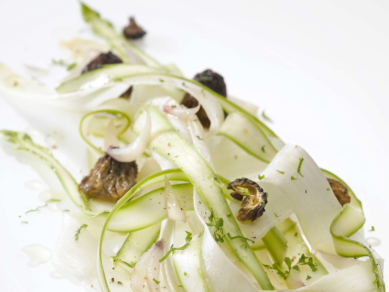 Spargel-Morchel-Salat