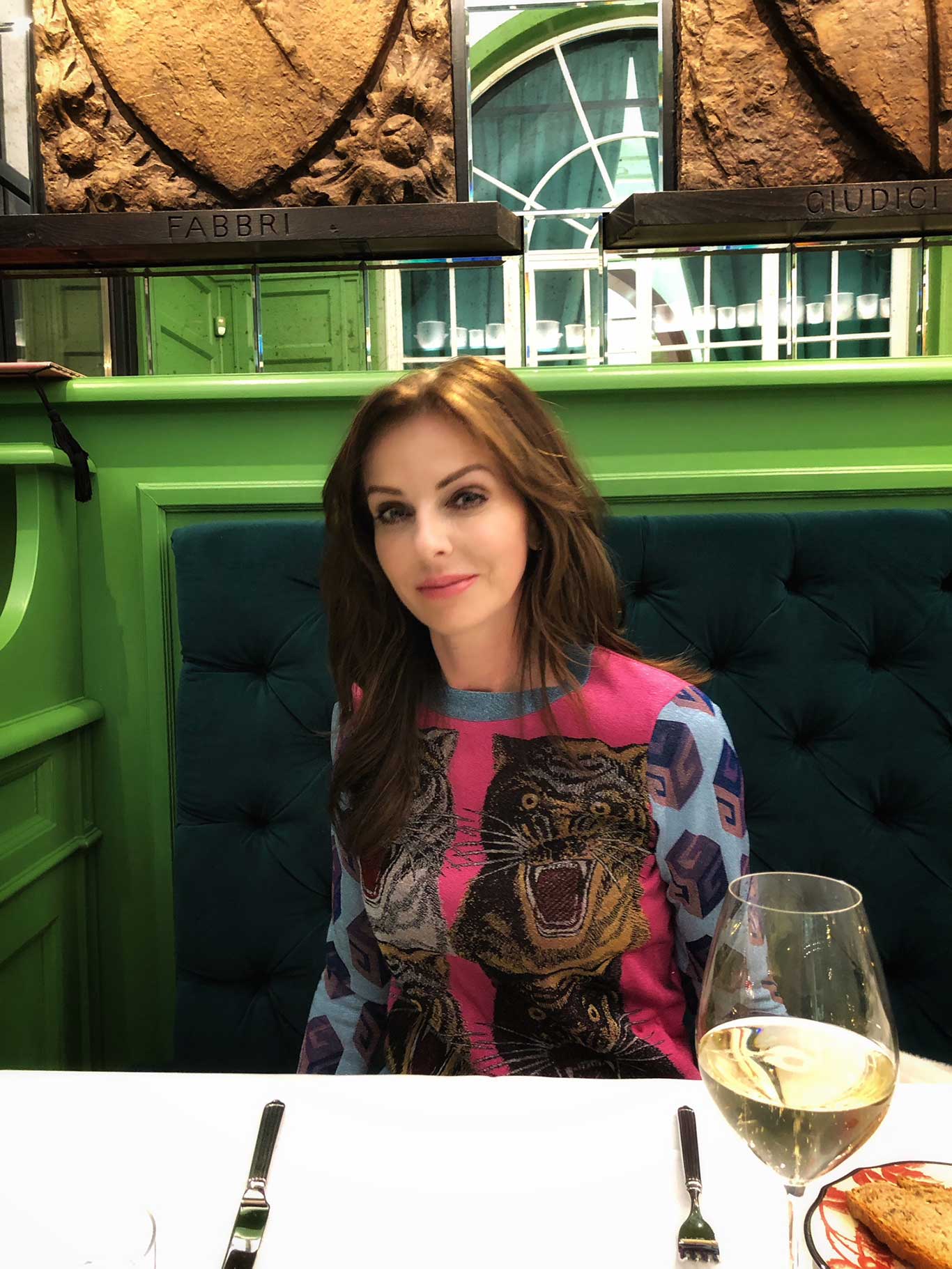 Angelika Rosam im neueröffneten Gucci Restaurant »Gucci&nbsp;Osteria da Massimo Bottura«.&nbsp;