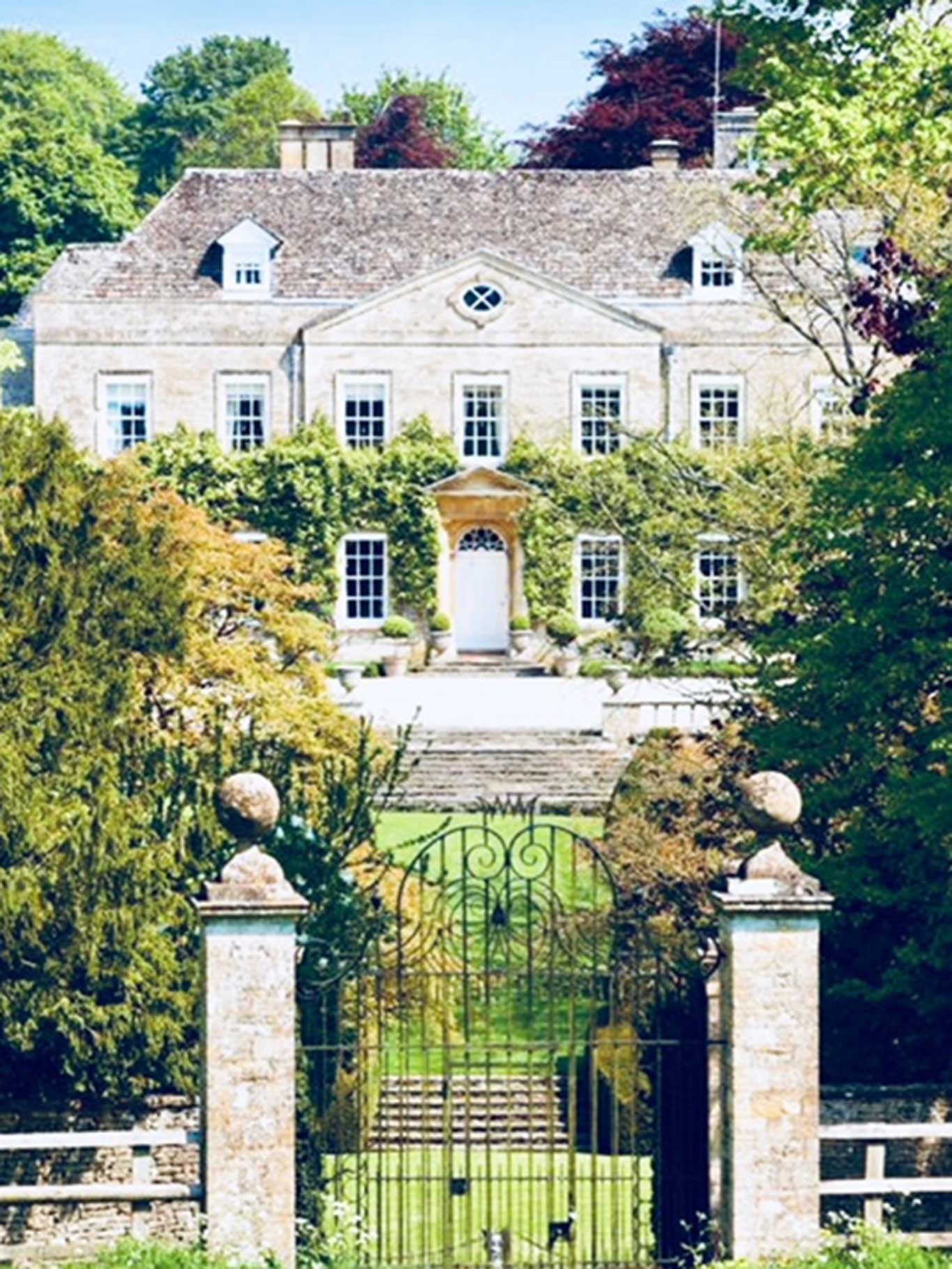 Das Cornwell Manor Estate ist heute eine beliebte Eventlocation für Hochzeiten und große Jubiläumsfeiern. cornwellmanor.com