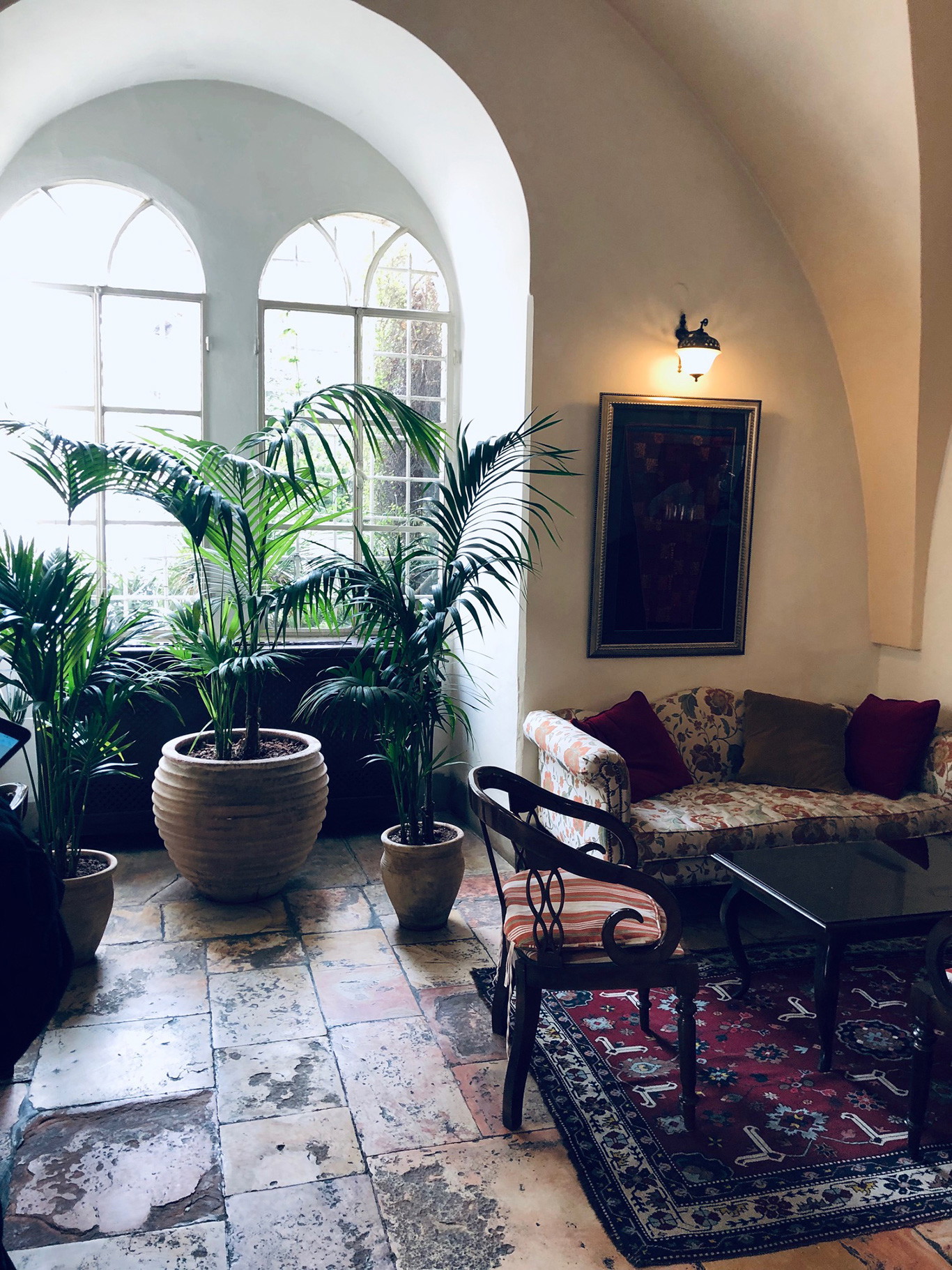 Das Design des Hotels lädt zum gemütlichen Relaxen ein.&nbsp;americancolony.com