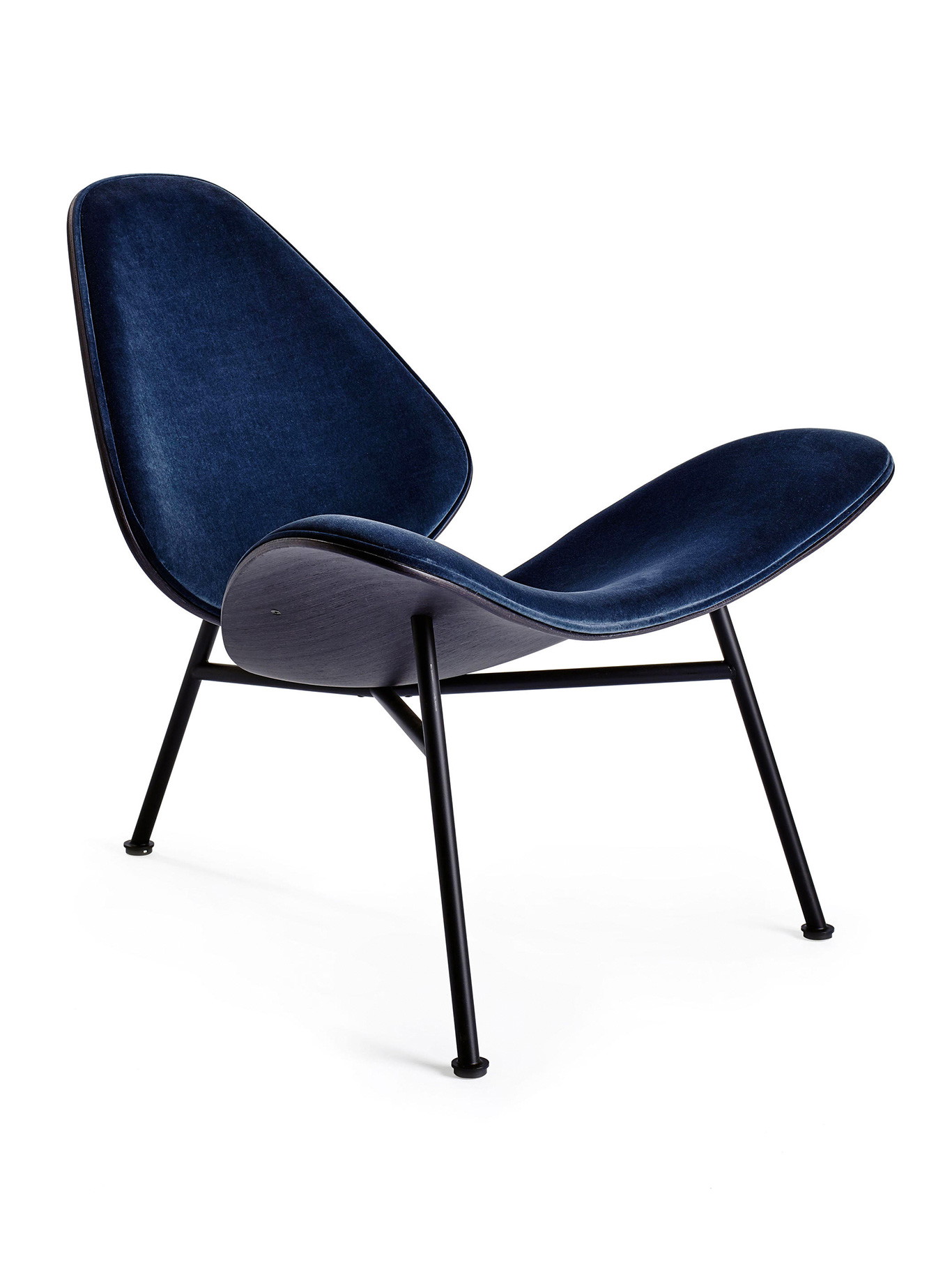 Der schwungvolle Stuhl »Kram« hat das Zeug zum Klassiker. infinitidesign.it