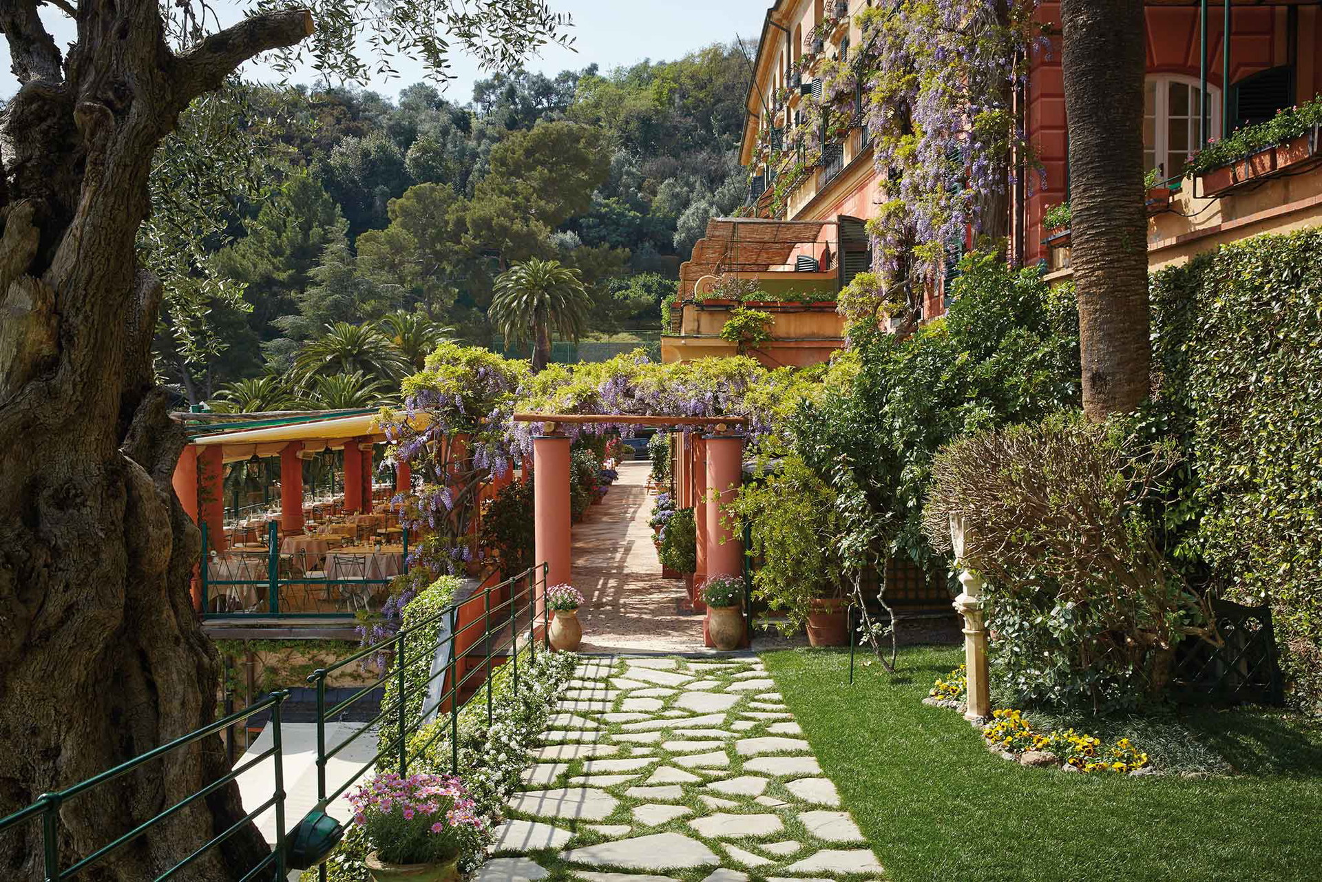 belmond.com