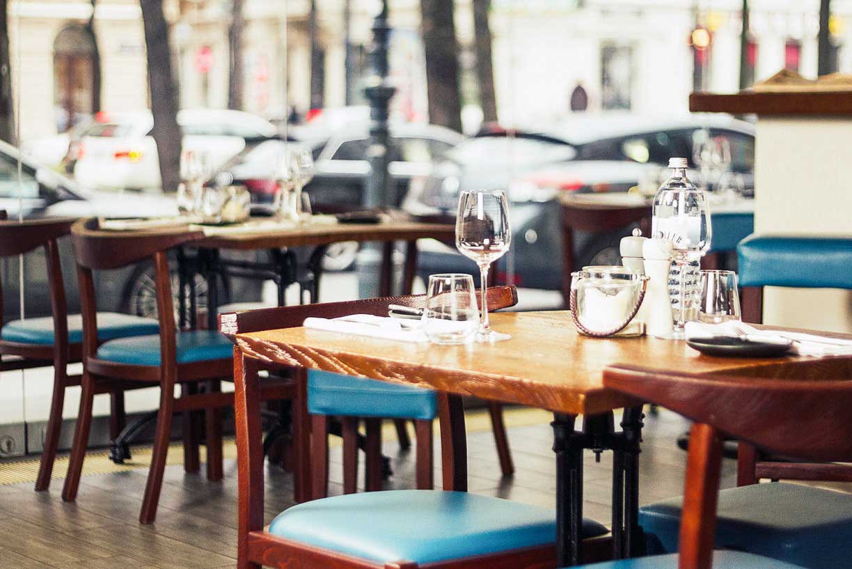 Liebsteinsky, Wien: »Hier passt alles – Menü, Wein, Service, Ambiente … Und ich erlebte dort schon praktisch jede Tages- und Nachtzeit. Es war immer ein warmes Willkommen – mit einer Portion gutem Schmäh!«