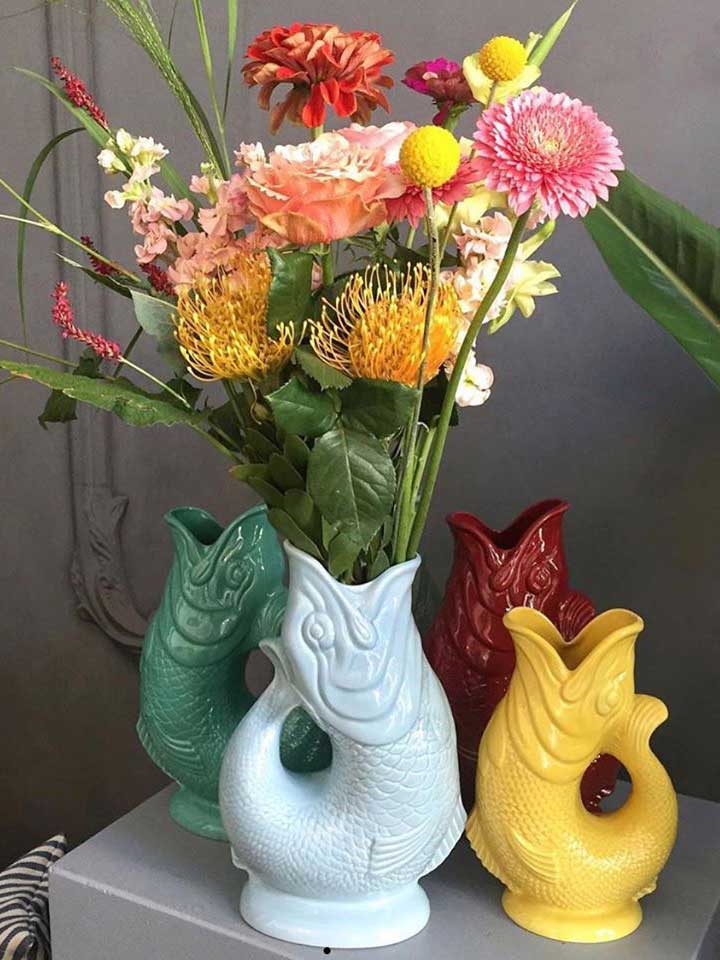 Der »Gluckigluck«-Krug ist vielseitig einsetzbar. Als Vase, Wasser- oder Weinkrug macht er im Esszimmer eine gute Figur.&nbsp;