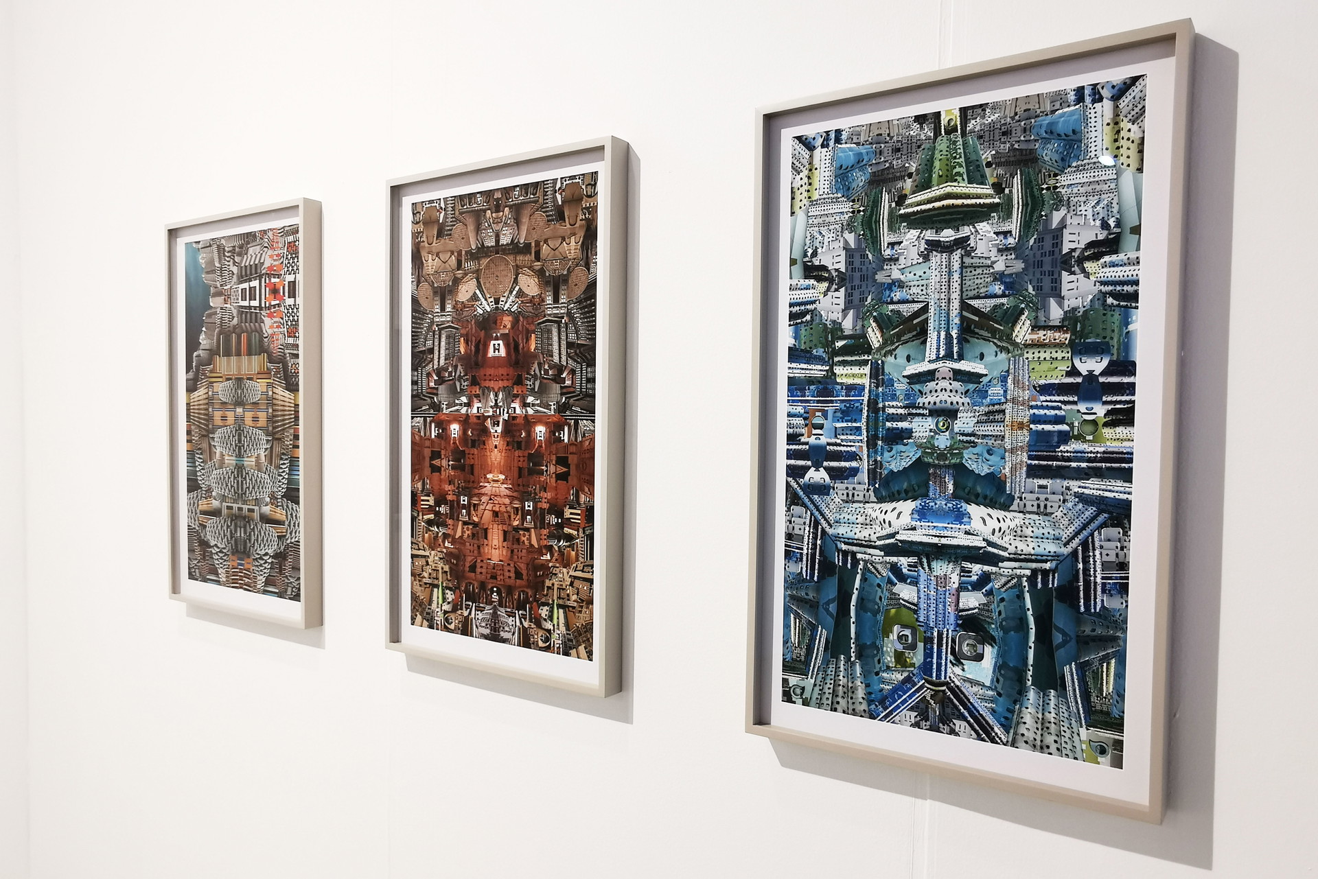 Fotografien von&nbsp;Hubert Blanz, ausgestellt von der Galerie Reinthaler aus Wien.