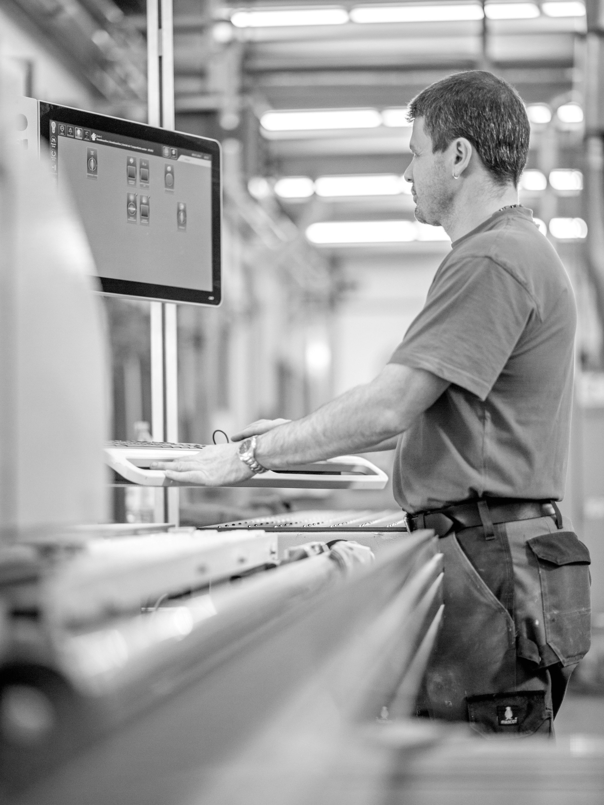 Voll digital: »Die Digitalisierung in der Möbelindustrie ist ein Pluspunkt in Richtung Präzision und Passgenauig­keit«, sagt Martin Wetscher.