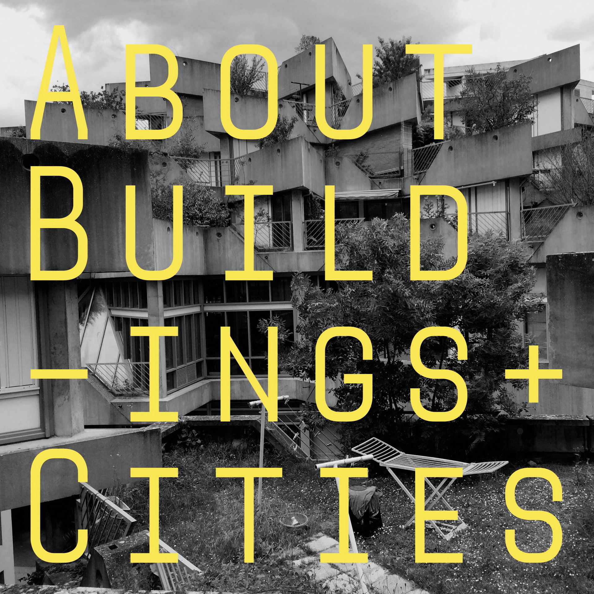 About Buildings + Cities: Luke Jones und George Gingell gehen gern in die Tiefe. Ihr Podcast ähnelt einer Vorlesung. Danach weiß man immer mehr, denn nichts Geringeres als eine Reise in die Architekturgeschichte ist hier das Ziel. Derart mit Wissen vollgepumpt, versteht man auch die Gegenwart etwas besser.&nbsp;